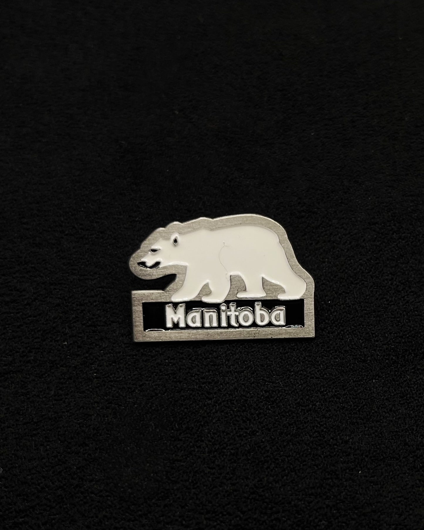 Polar Bear Lapel Pin | Épinglette Ours Polaire