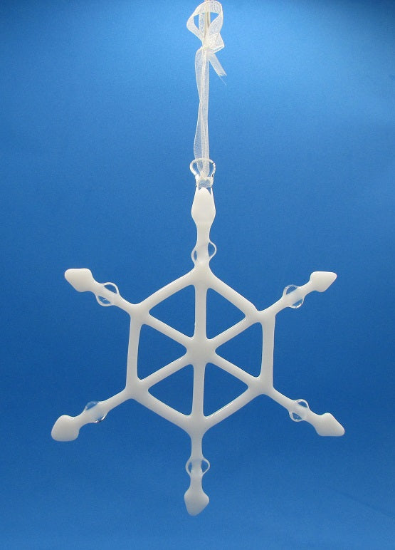 Glass Snowflake Ornament | Ornement de flocon de neige en verre